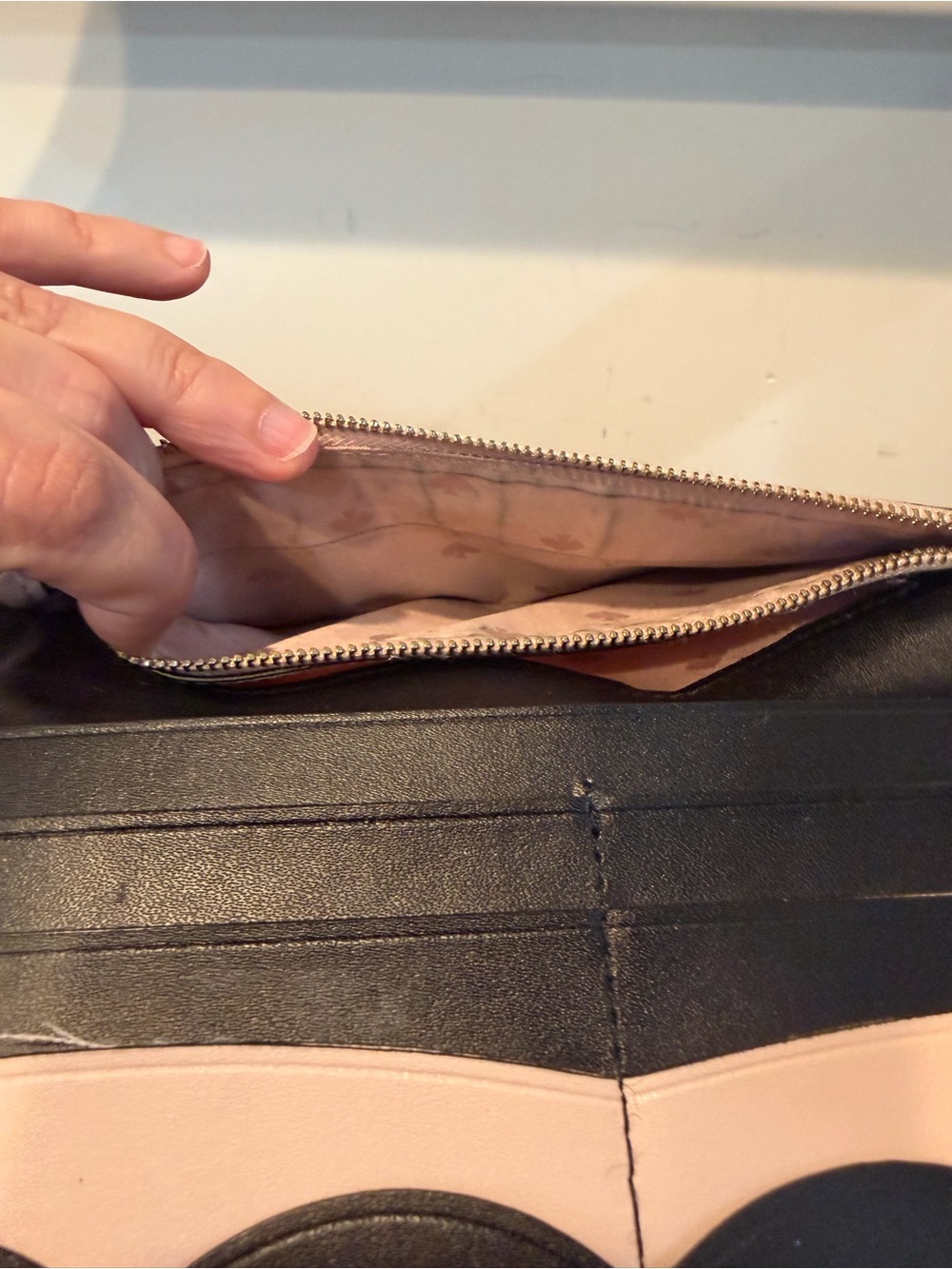 Kate Spade Nadine Medium Clutch Black Wallet - Picture 12 of 14